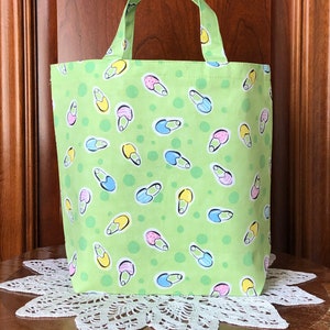 Small Baby Gift Bag, Handmade, Fabric: Old-Fashioned Diaper Pins on Green Polka-Dot