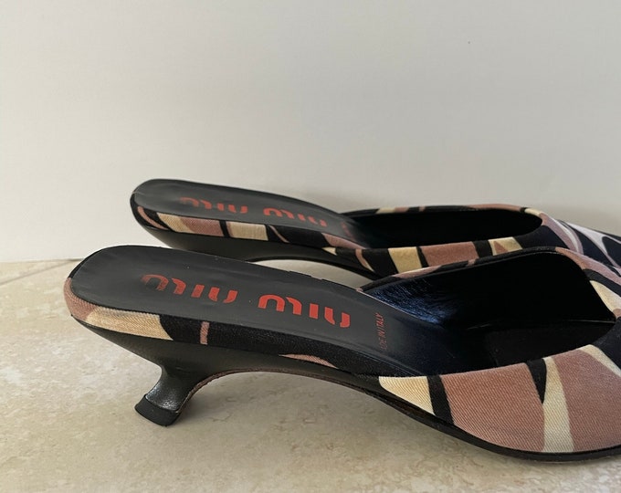 Vintage 1990s Prada Miu Miu Kitten Heel Slip on Mule Shoes - Etsy