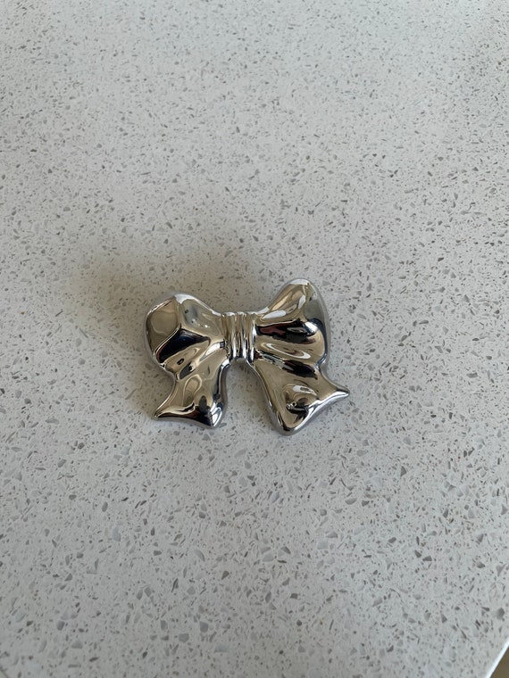 Vintage 1980’s Sterling Silver Bow Pin Brooch or P