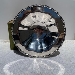 Vintage Oneida Silver Plated Footed Fru Bowl