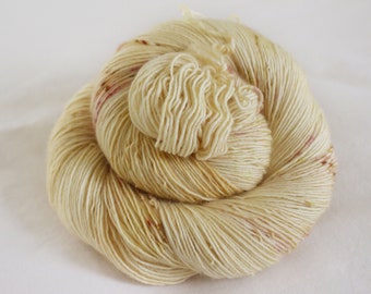 Cranberry Scones - Sandpiper - 100% superwash merino singles yarn