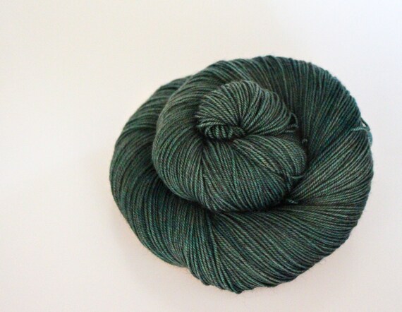 Owl Blackberry Mousse 702010 superwash merino yak nylon sock yarn