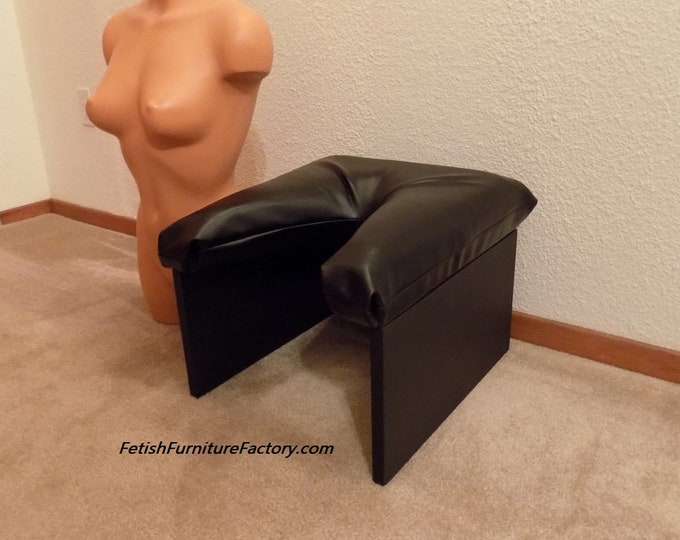 Mature: Queening Stool for Oral. BDSM Furniture, Face Sitting Chair FemDom. Dungeon Toys. Rim Seat. Hotwife, Dominatrix, Mistress, Sex Toys.