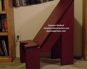 Silla de adoración oral con posición sentada en la cara. Silla de dominación femenina. Asiento con borde, LGBTQIA, dominación, juguetes de mazmorras. Instrucciones para hacerlo tú mismo.