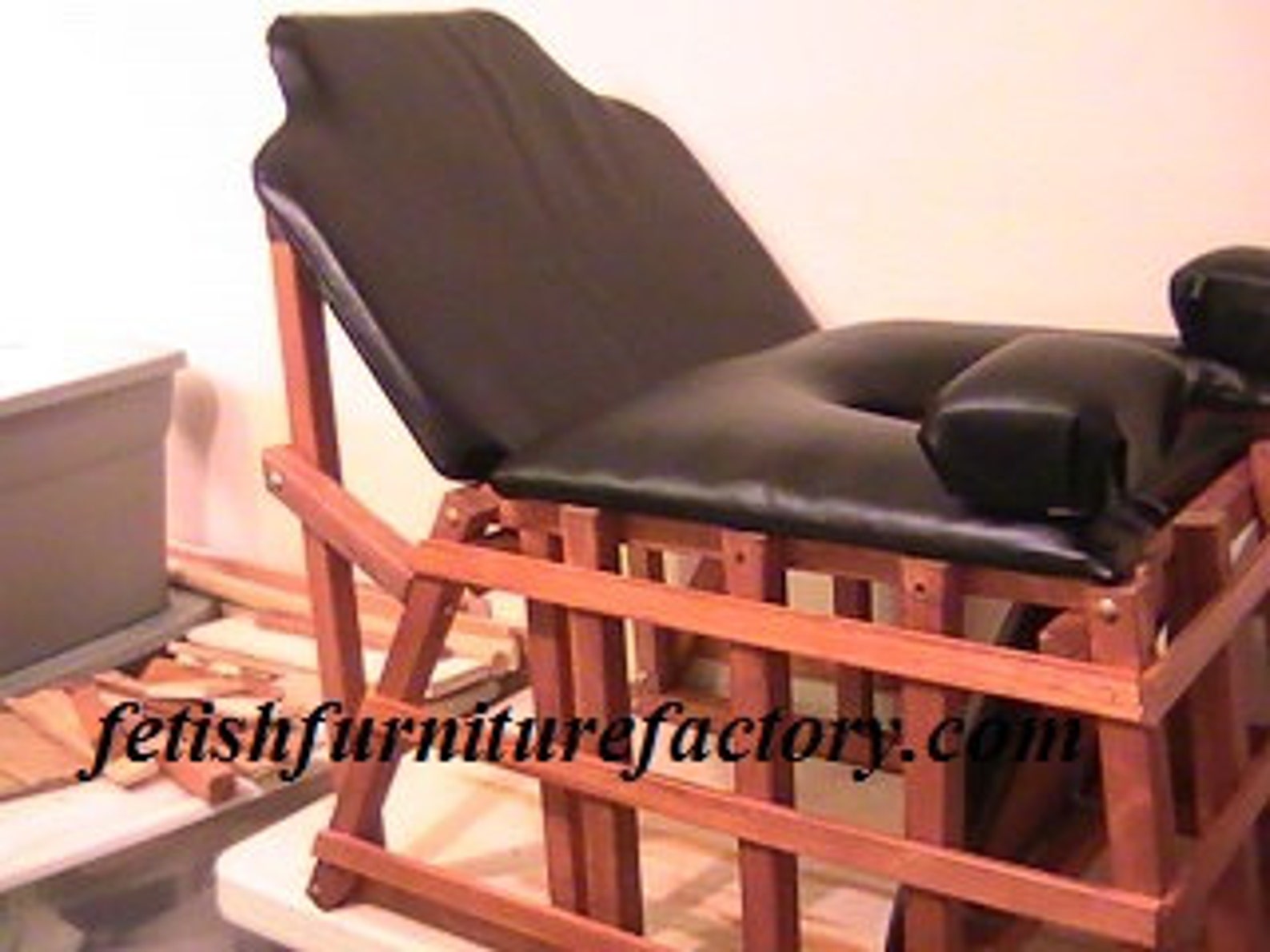 Mature Face Sitting Queening Chair For Oral Sex Dominatrix Etsy