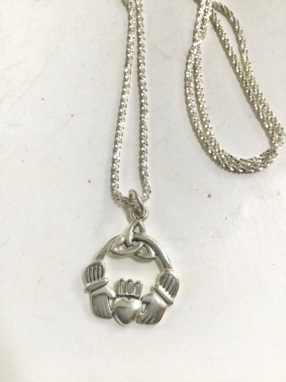 Vintage Irish claddagh love jewelry necklace Celt… - image 1