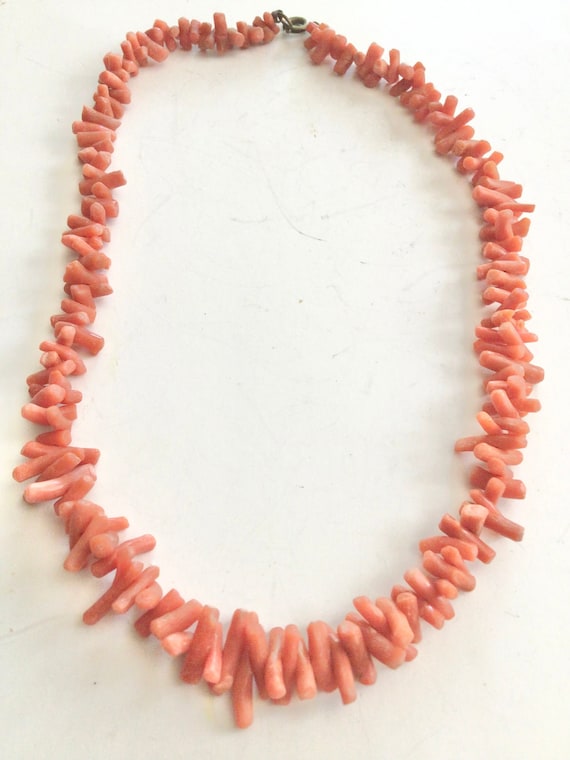 Collier Vintage En Corail Saumon Et Or 14K - Perles Nouées Naturellement, Longueur 11 Pouces