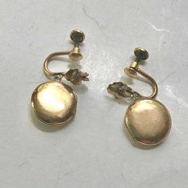 Vintage gold filled locket earrings dangle drop locket screw back closure small round hinged lockets