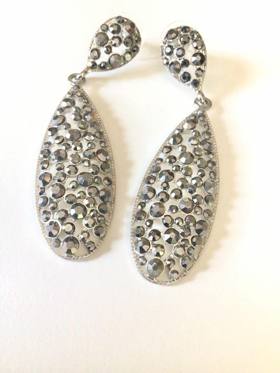 Black Crystal Dangle Earrings: Silver Tone Statem… - image 3