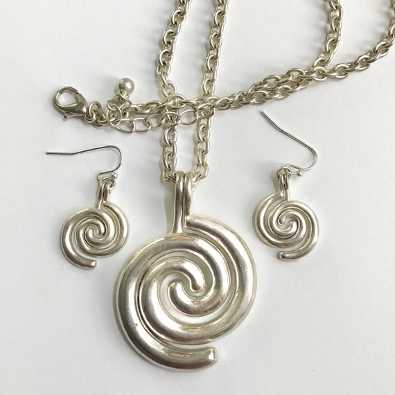 Vintage spiral necklace & earrings  set interlock… - image 1