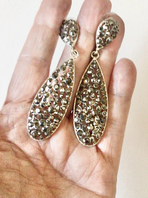 Black Crystal Dangle Earrings: Silver Tone Statem… - image 2