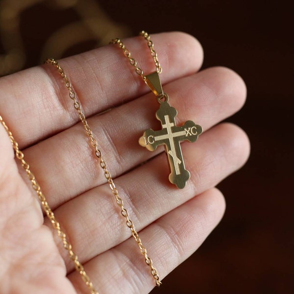 Collier personnalisé en acier chirurgical étanche plaqué or 18 carats et collier pendentif croix chrétienne orthodoxe XC 1 pouce IC bijoux croix de baptême