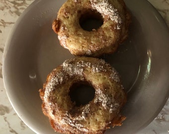 Cinnamon Crumb Donuts