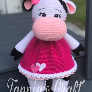 PATTERN Lilia the Little Cow PATTERN Crochet Cow Available just English/Spanish image 1