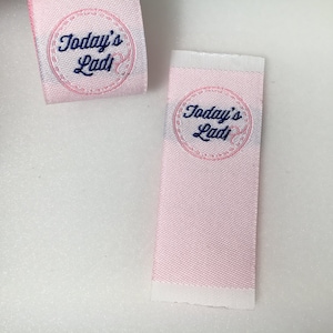 300 etiquetas de tecido personalizadas, etiqueta de logotipo, etiqueta de roupa personalizada, etiquetas de nome de roupas, etiquetas de tecido, etiqueta de bainha inferior para roupas, etiquetas costuradas