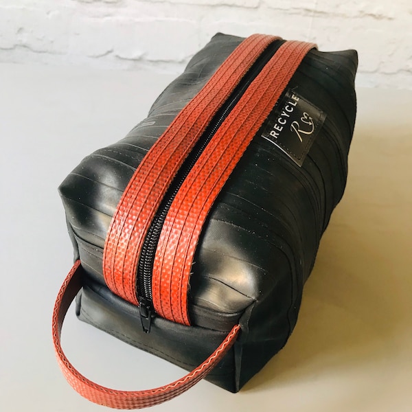 Fire hose washbag, Inner tube washbag, recycled washbag DOPP, DOPP washbag, ethical washbag, recycled washbag, waterproof washbag