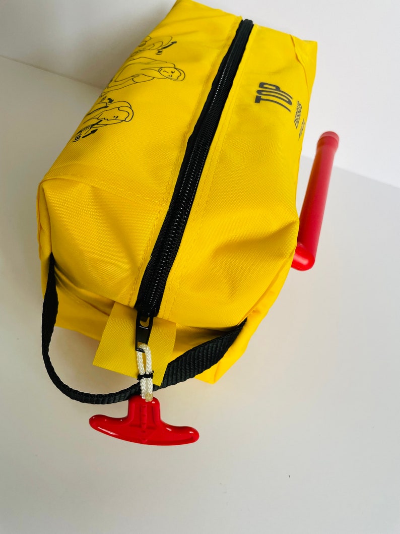 Life vest dopp, life vest washbag, yellow dopp, life jacket dopp, washbag, sponge bag, cosmetic bag, toiletry bag image 4