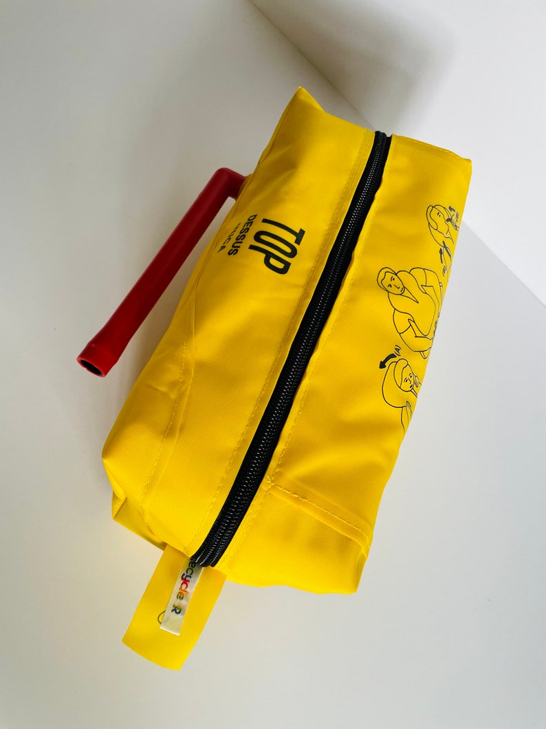 Life vest dopp, life vest washbag, yellow dopp, life jacket dopp, washbag, sponge bag, cosmetic bag, toiletry bag image 5