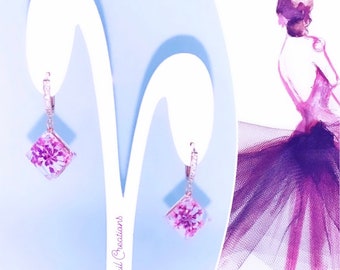 Gold Plated Resin Flower Earrings: Square Dangle Drop Hoops