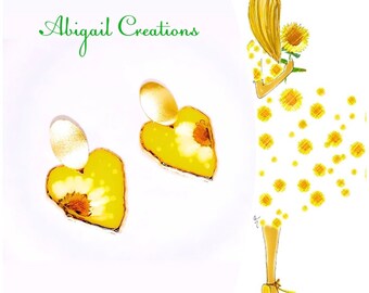 Daisy Flower Heart Earrings: Handmade Resin Pressed Flower Jewelry