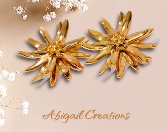 Vintage Style Gold Plated Floral Earrings