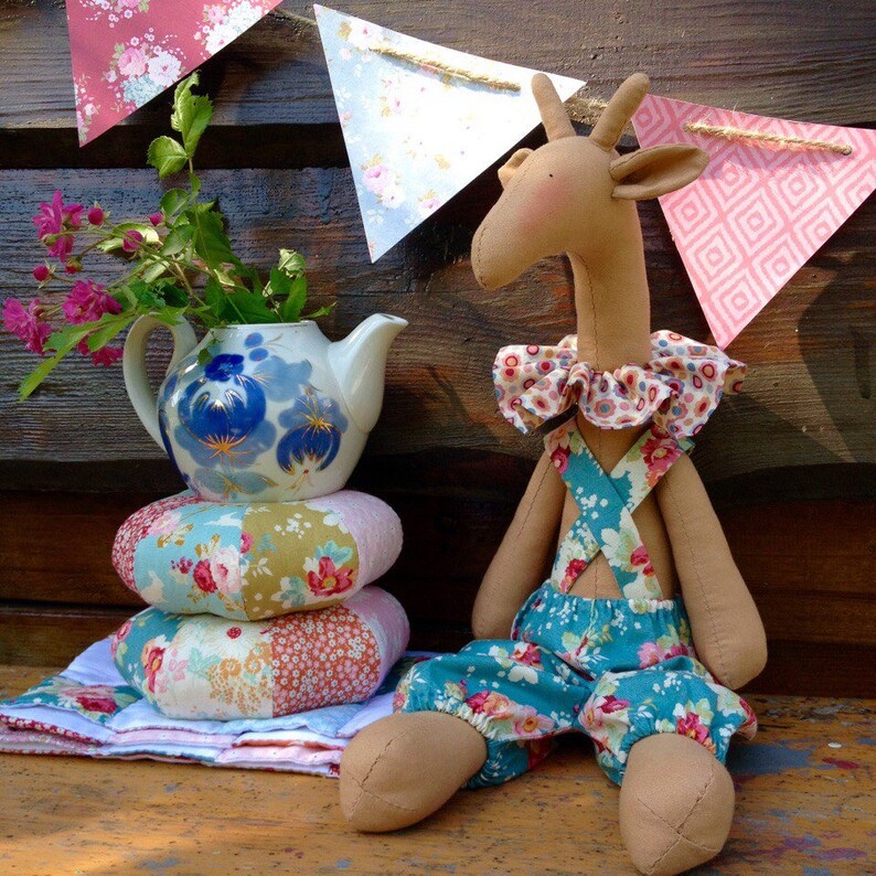 Tilda Giraffe Handmade Toy Textile girl Rag doll Textile animal Plush toy gift for children Giraffe toy Stuffed animals boyfriend girlfriend