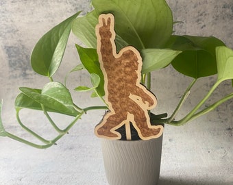 Bigfoot Giving Peace Sign Plant Insert