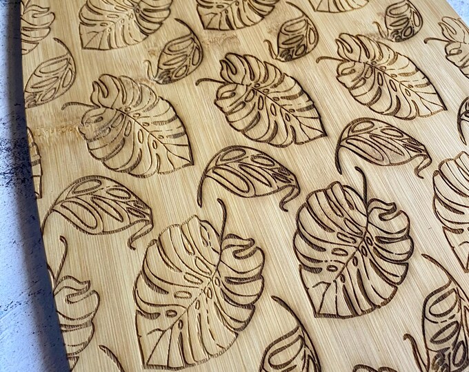 Monstera Plant Bamboo Cutting Board