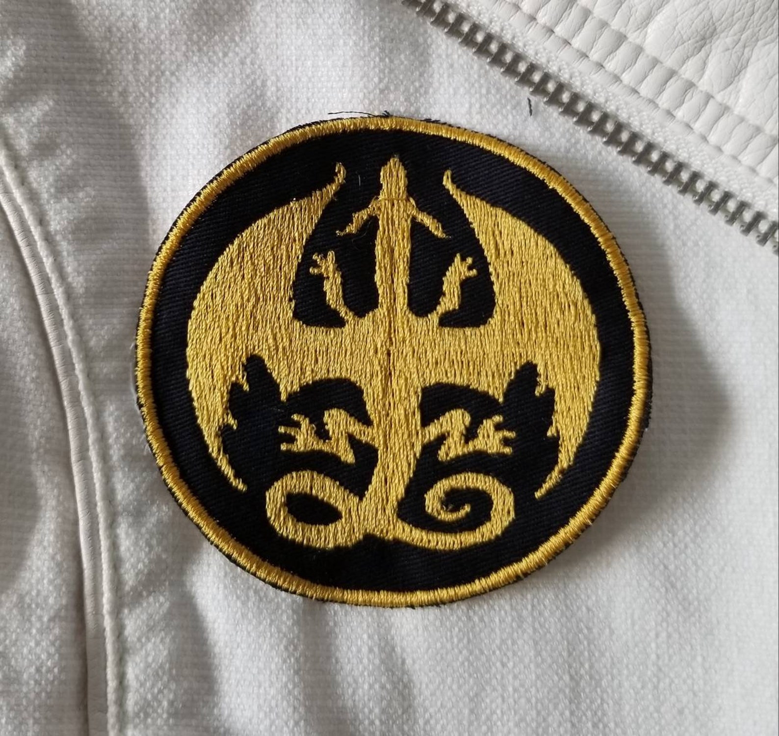 Wings of Fire Symbol Iron on Patch Etsy