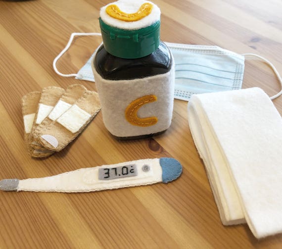 felt doctor kit