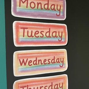 Jours de la semaine couleurs arc-en-ciel cartes téléchargement numérique imprimable Waldorf inspiré calendrier cartes homeschool eyfs display card naturel