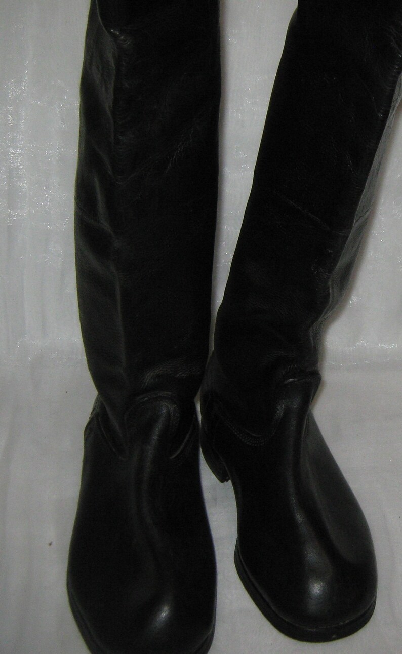 Manufacturing commercial yuft leathers