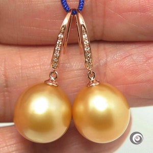 18K Roségold Ohrringe, 12 funkelnde Diamanten & 12.5mm echte GOLDENe Südseezuchtperlen #E1871