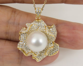 White South Sea Cultured Pearl Pendant , Floral 18K Yellow Gold Over 925 Sterling Silver #SP1746