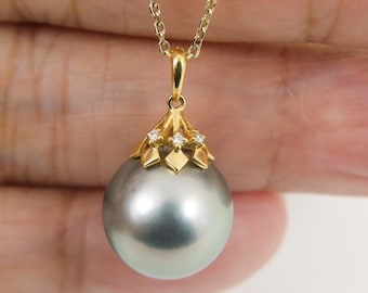 18K Yellow Gold Pendant, Diamonds & 12.9mm Genuine Silver Tahitian Pearl #P6028