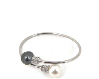 Black Tahitian Pearl & White South Sea Pearl Bangle Bracelet, 925 Sterling Silver #B539