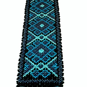 Mexican Huichol Beaded Cuff bracelet Huichol art Native american style für him and her seed beads jewelry image 4