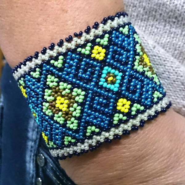 Mexikanisch Huichol Perlenarmband Ethno Native American  indianer style Heilige Geometrie