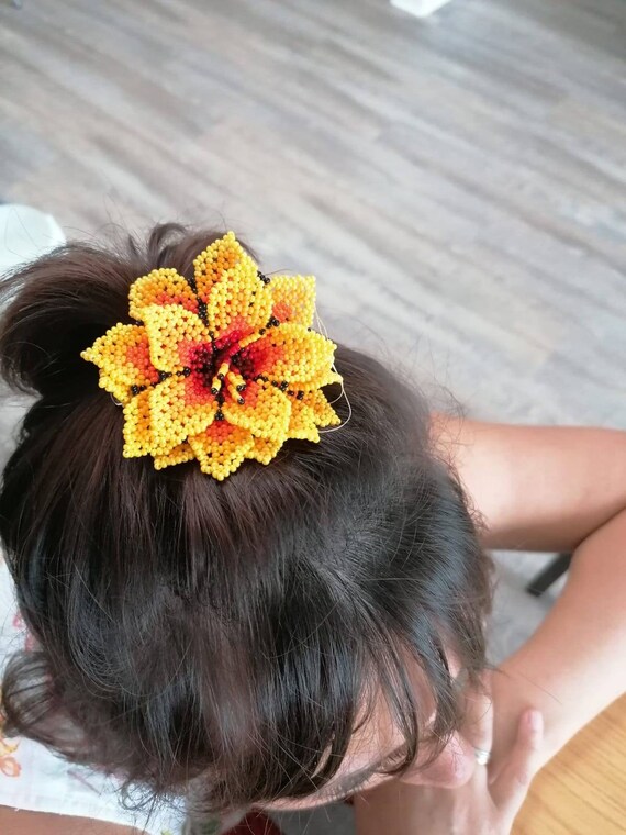 Yellow Flower Hair Clip Made of Glass Beads Huichol Style  display picture 3