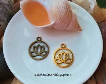 6x Circle Lotus Pendant Charms Ø 20mm ~ Jewellery Making • Macrame Accessories • Jewellery Charms • DIY Hairwrap • Yoga • Gold • Bronze