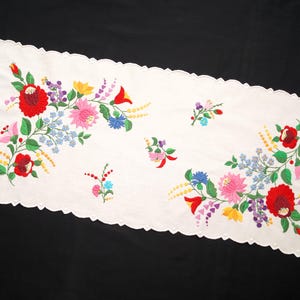 Hungarian Kalocsa table runner 69.5/31.5 cm, hand embroidered home decor, Hungarian folk runner, colorful embroidery, floral art table decor
