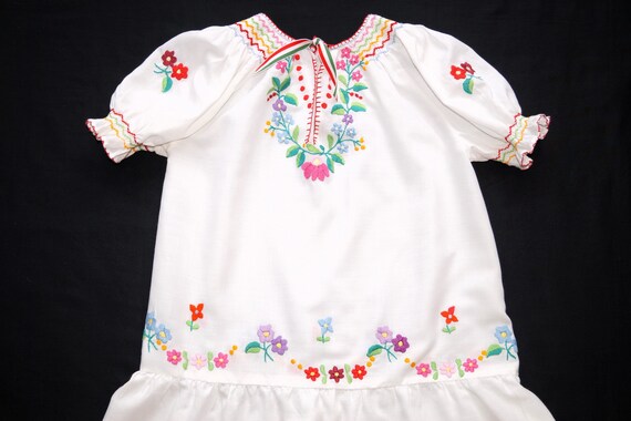Hungarian Kalocsa ethnic hand embroidered girl dr… - image 2