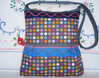 Polka dot tas, grote schoudertas, boho tas, hippie tas, boho draagtas, festivaltas, grote zigeunertas, boodschappentas, kleurrijke draagtas