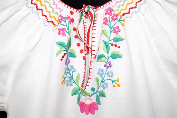 Hungarian Kalocsa ethnic hand embroidered girl dr… - image 8