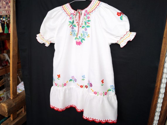 Hungarian Kalocsa ethnic hand embroidered girl dr… - image 9