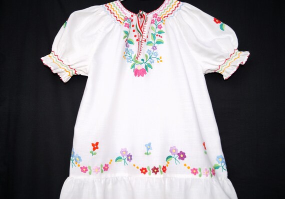 Hungarian Kalocsa ethnic hand embroidered girl dr… - image 6