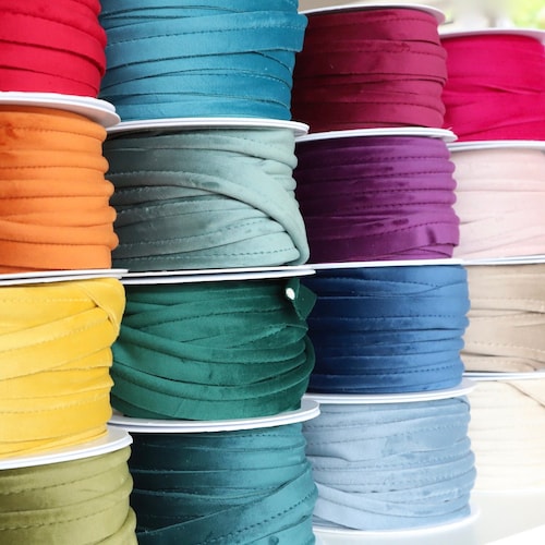 Luxury Velvet Piping - Soft Furnishings - 5mm - Loads of Rich Colours! - Sold In One Metre Increments