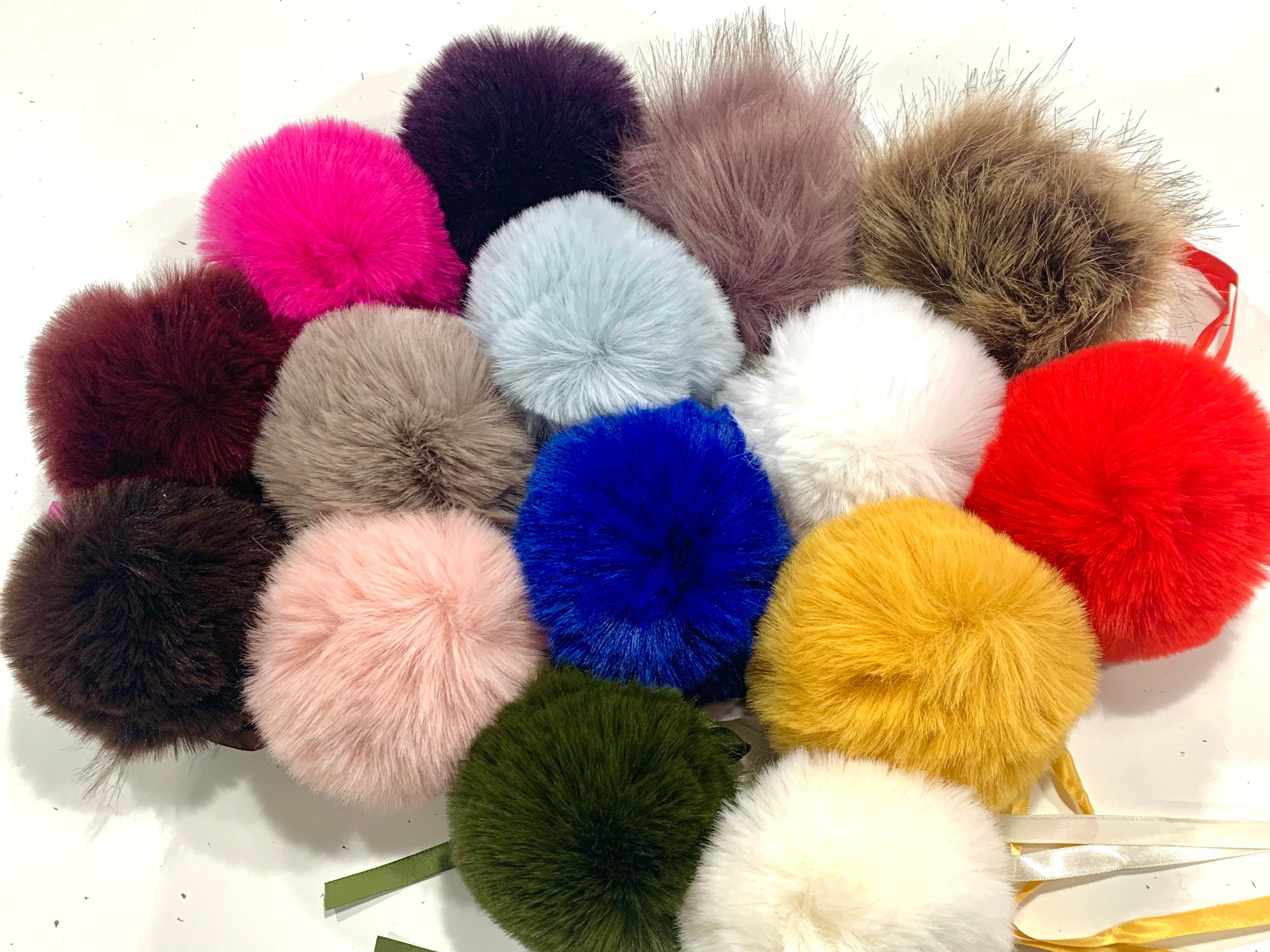 BQTQ 36 stuks faux konijnenbont pompballen met elastische lus DIY