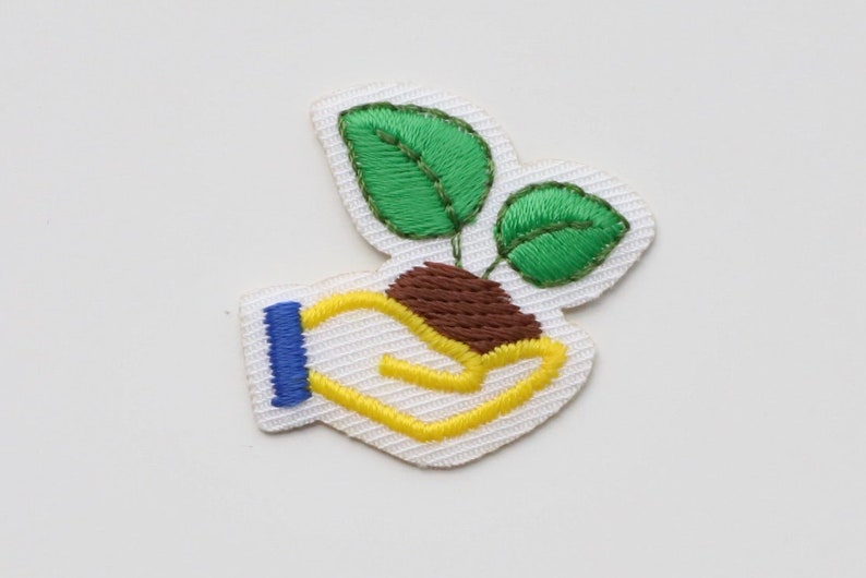 Environment Theme Patches - Recycle, Green Energy, Save our Ocean, No Plastic, Love Our Planet - Iron on Motifs Seedling in Hand