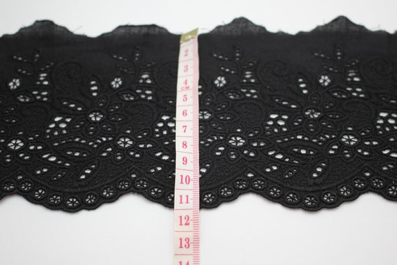 17 metres × 25mm Vintage Blue Broderie Anglaise Lace Trim 100/% Cotton